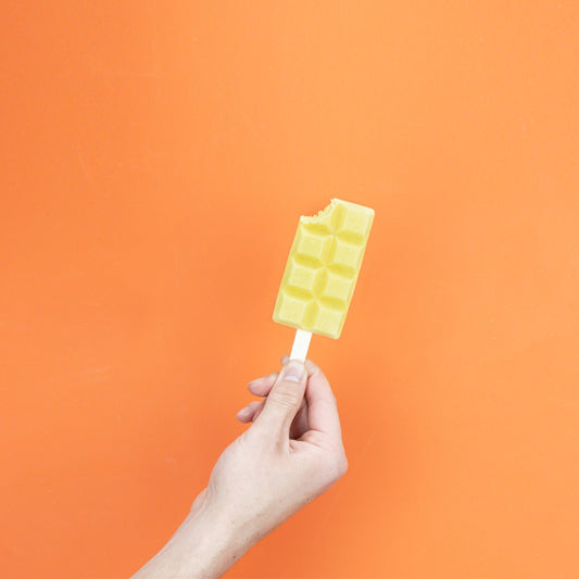 Paleta Helada de Golden Milk y Yogurt Griego