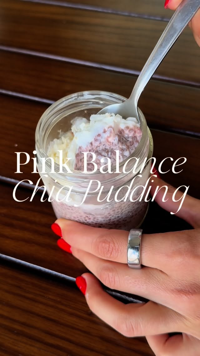 Prueba este delicioso chia pudding con nuestro Pink Balance🩷 enfocado en darle a tu mente, alma y cuerpo el balance hor...