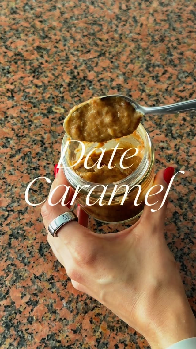 Caramelo de dátil 🍯 sin azúcar y facilísimo de preparar. Ingredientes: Dátiles sin hueso Leche de tu preferencia Monk f...